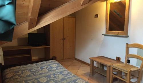 Small Single Room