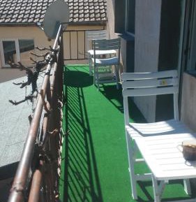 Mixed Dormitory Room