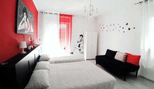Quadruple Room with Private External Bathroom