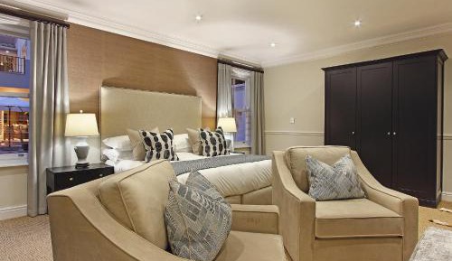 Garden Room 9