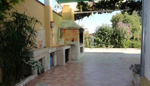 One-Bedroom Apartment with Balcony
