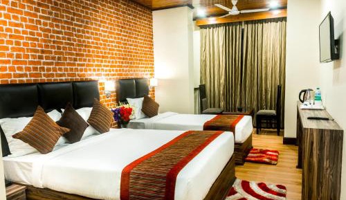 Triple Room