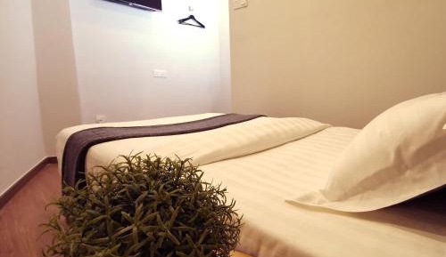 Single Room (without window)