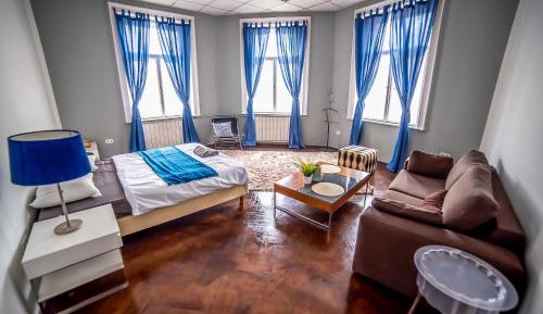 Superior Double Room with Shared Bathroom