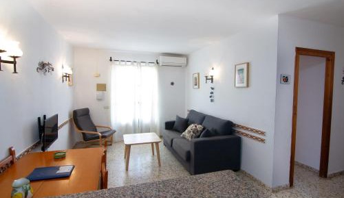 Apartment with Garden View