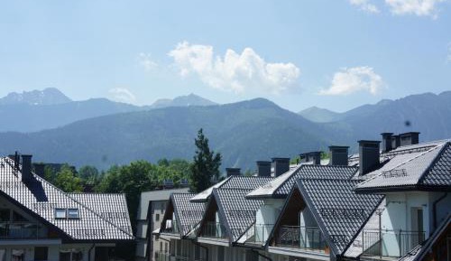 Duplex Apartment with Mountain View
