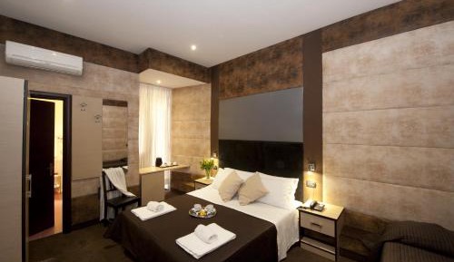 King Suite with Balcony