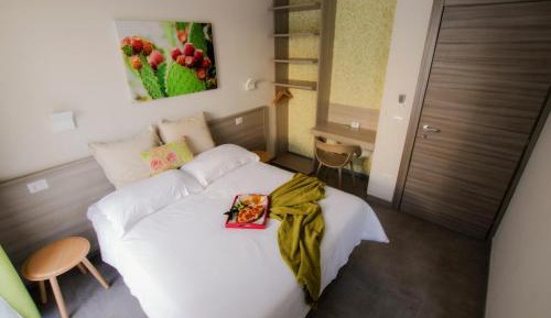 Double Room with Garden
