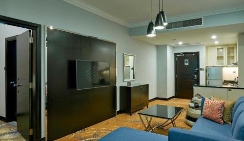 One-Bedroom Deluxe Apartment
