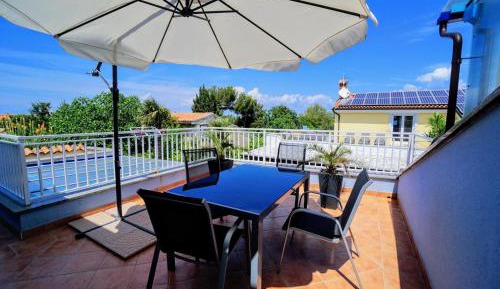Apartment with Balcony