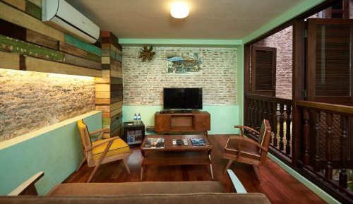 South Duplex Suite