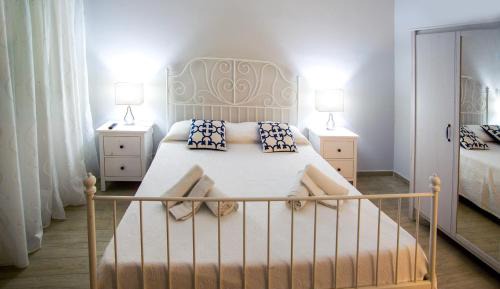 Double Room with Private Bathroom with Internal View