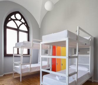 Bed in 8-Bed Mixed Dormitory Room