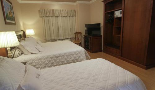 Suite - Upper Floor
