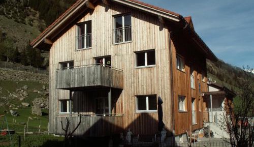 Two-Bedroom Apartment (1-8 Adults)