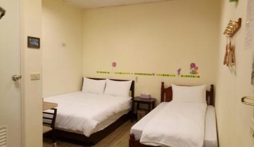 Basic Triple Room