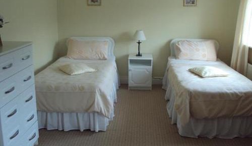 Family Room (2 Adults + 2 Children)