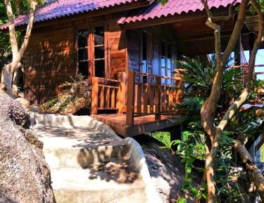 Double Room with Balcony and Sea View