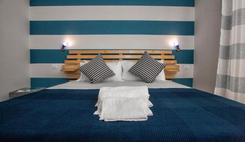 Double or Twin Room with Patio