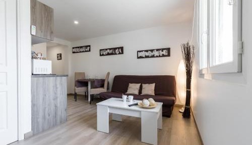 Deluxe Apartment without Terrace