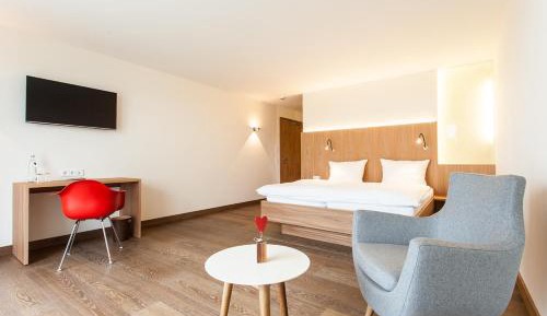 Deluxe Double Room with Balcony