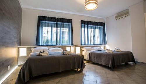 Deluxe Quadruple Room