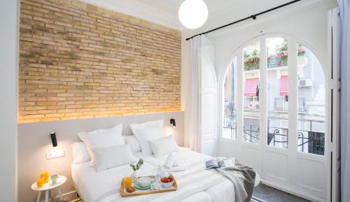 Apartment with Balcony