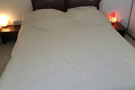 Gardanne Apartment | Chambre privée avec salle de bain privative