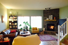Garibaldi Highlands House | A warm and convenient accommodation.
