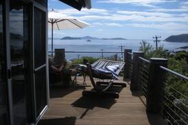 Goode Beach House | Island View & Wholesome Breakfast