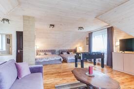 Varena House | Glukas House - forest & lake panorama