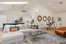 Old Naples House | Olde Naples Lux Home. One block to Beach. Turn Key