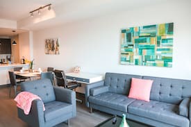 Downtown Los Angeles Apartment | 1BR Cozy Suite near Little Tokyo