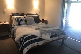 Napier House | Bay View Beach Escape