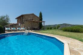 Greve in Chianti Cabin | The Old Chapel at La Vecchia Greve