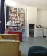 Stationsbuurt House | House in city centre of Haarlem. Suitable for families. Beautiful view on a park, at 2 minutes walk from the station and a 20 minute hike to the beach. Suitable for families With children (age:3+) No groups, no parties,