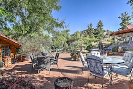 Central Cabin | NEW! Charming Central Cottage on Windchime Farms!
