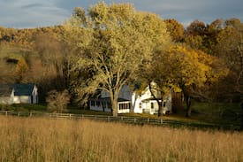 Woodville House | Walnut Run Farm - Private & Quiet - Sperryville