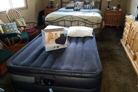 Running Springs House | 2-4 guests King Room own deck.10 min Snow Valley