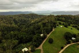 Bellthorpe Cabin | Bellthorpe Stays: Natures Retreat