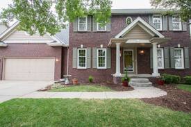 Omaha House | Private apartment in lower level of beautiful home
