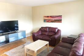 Bryant Apartment | Large 2 bdr 5 min to UW /Green Lake/ Bryant 11