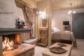 Arachova Apartment | Amaryllis