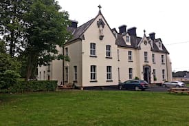 Woodford House | Bark Hill House