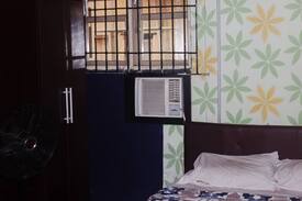Somolu Hotel | Cozy low cost Palmgrove suite