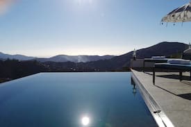 Competa Apartment | HEATED Infinity Pool, 3 ThinkersINN Hot Bubble Spa
