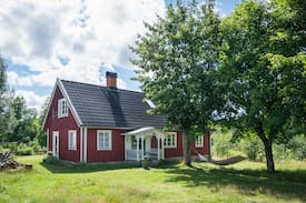 Lonsboda Cabin | Hyggelig og ugeneret ødegård i Skåne