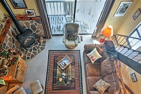 Kings Beach Apartment | Kingswood Condo w/ Pool 6Mi to Ski, 1.5 Mi to Lake