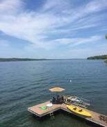 Holcomb Cabin | Canandaigua Lake Cottage & Bunk House on the Lake