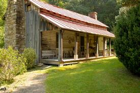 Syria Cabin | Old Rag Cabins - Potlikker House. Hikers' Dream